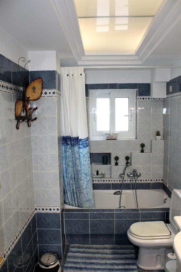 Luxury Sea View Apartment Volos Bagian luar foto