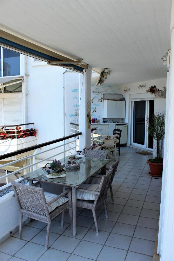 Luxury Sea View Apartment Volos Bagian luar foto