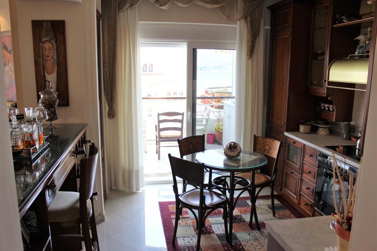 Luxury Sea View Apartment Volos Bagian luar foto
